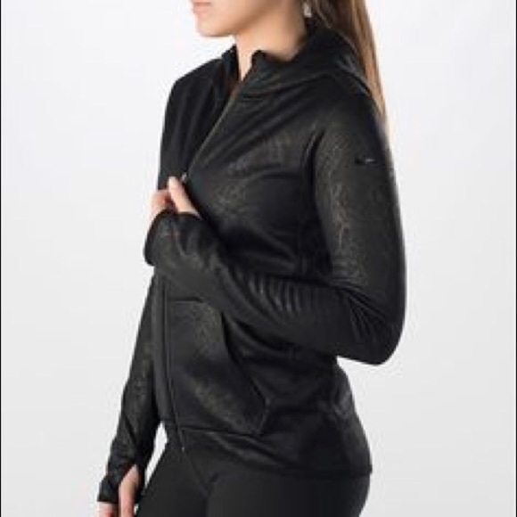 🖤SOLD🖤Nike thermafit snake skin hoodie - Picture 1 of 6